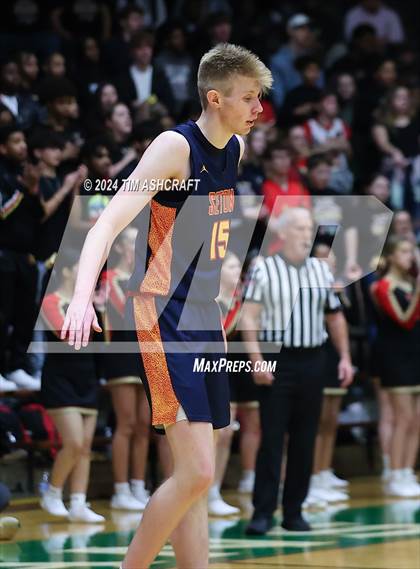 Thumbnail 3 in Seton Catholic vs Liberty Christian (IHSAA 3A Regional 27 Final) photogallery.