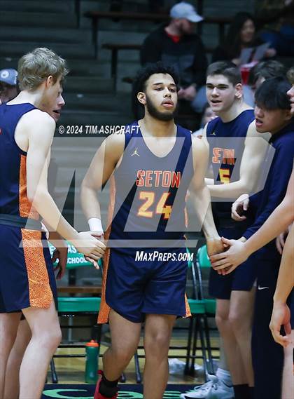 Thumbnail 2 in Seton Catholic vs Liberty Christian (IHSAA 3A Regional 27 Final) photogallery.