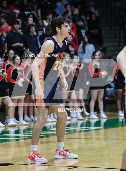 Thumbnail 3 in Seton Catholic vs Liberty Christian (IHSAA 3A Regional 27 Final) photogallery.