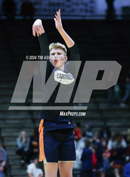 Thumbnail 3 in Seton Catholic vs Liberty Christian (IHSAA 3A Regional 27 Final) photogallery.