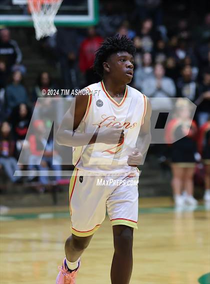 Thumbnail 3 in Seton Catholic vs Liberty Christian (IHSAA 3A Regional 27 Final) photogallery.