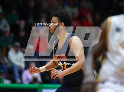 Thumbnail 2 in Seton Catholic vs Liberty Christian (IHSAA 3A Regional 27 Final) photogallery.
