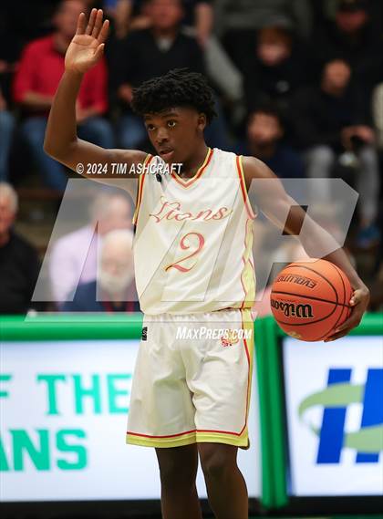 Thumbnail 1 in Seton Catholic vs Liberty Christian (IHSAA 3A Regional 27 Final) photogallery.