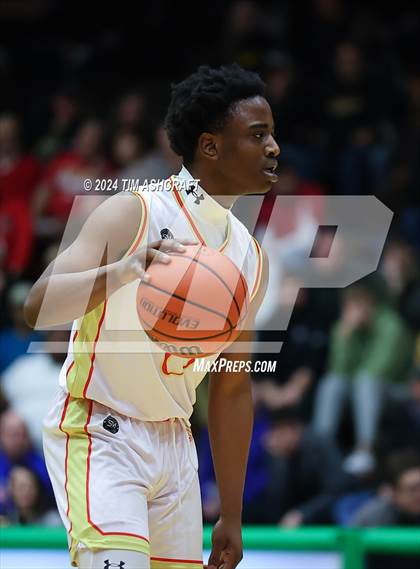 Thumbnail 2 in Seton Catholic vs Liberty Christian (IHSAA 3A Regional 27 Final) photogallery.