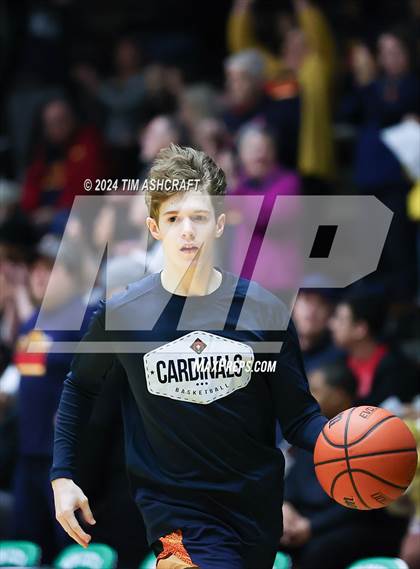 Thumbnail 3 in Seton Catholic vs Liberty Christian (IHSAA 3A Regional 27 Final) photogallery.