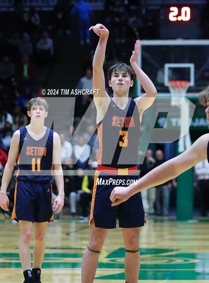Thumbnail 1 in Seton Catholic vs Liberty Christian (IHSAA 3A Regional 27 Final) photogallery.