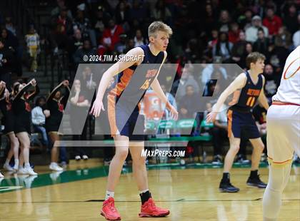 Thumbnail 3 in Seton Catholic vs Liberty Christian (IHSAA 3A Regional 27 Final) photogallery.