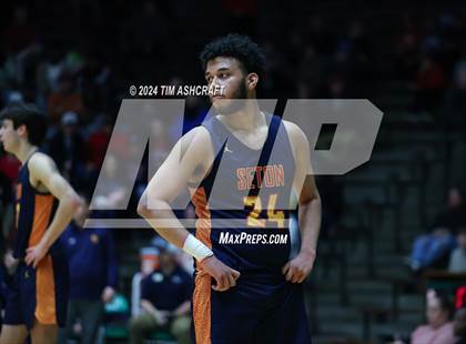 Thumbnail 2 in Seton Catholic vs Liberty Christian (IHSAA 3A Regional 27 Final) photogallery.