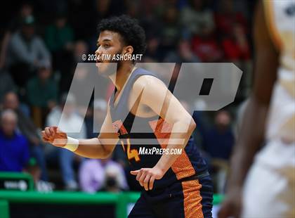 Thumbnail 3 in Seton Catholic vs Liberty Christian (IHSAA 3A Regional 27 Final) photogallery.