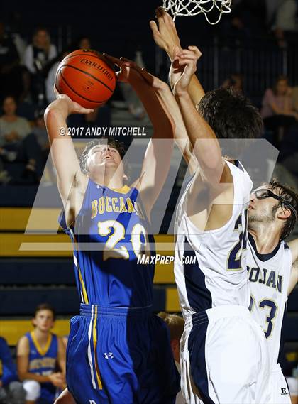 Thumbnail 3 in Boyd-Buchanan @ Soddy Daisy photogallery.
