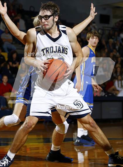 Thumbnail 2 in Boyd-Buchanan @ Soddy Daisy photogallery.