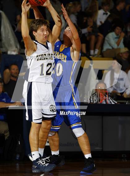 Thumbnail 1 in Boyd-Buchanan @ Soddy Daisy photogallery.