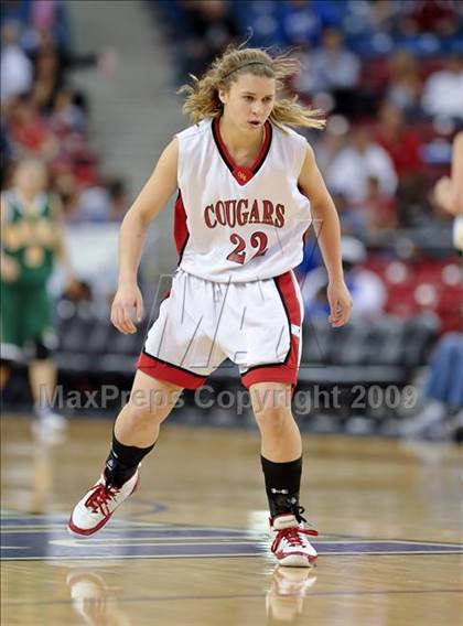 Thumbnail 2 in Brea Olinda vs. Carondelet (CIF State D2 Final) photogallery.
