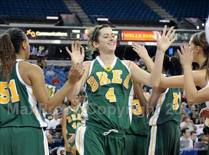 Thumbnail 2 in Brea Olinda vs. Carondelet (CIF State D2 Final) photogallery.