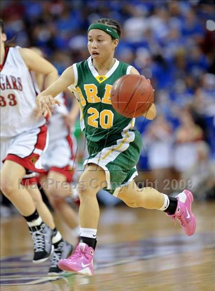 Thumbnail 3 in Brea Olinda vs. Carondelet (CIF State D2 Final) photogallery.