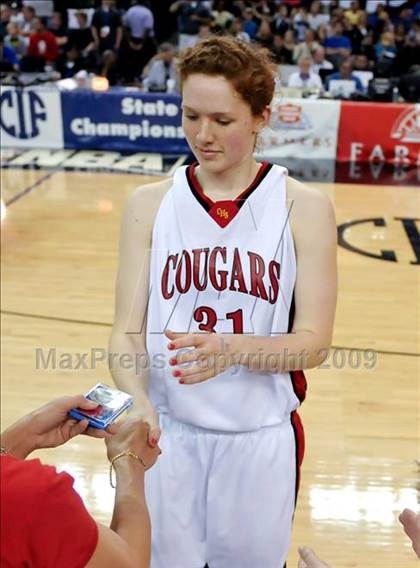 Thumbnail 3 in Brea Olinda vs. Carondelet (CIF State D2 Final) photogallery.