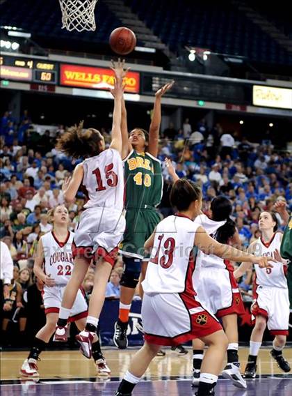 Thumbnail 2 in Brea Olinda vs. Carondelet (CIF State D2 Final) photogallery.