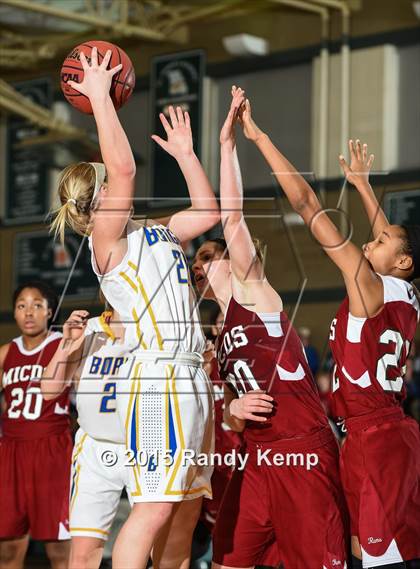 Thumbnail 1 in  MICDS vs St. Francis Borgia  (St. Joseph's Academy Shootout) photogallery.