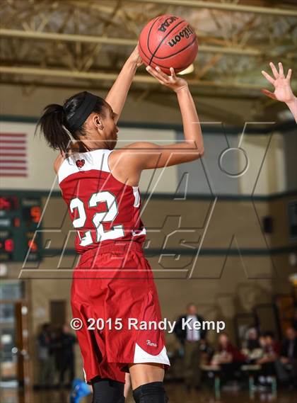 Thumbnail 1 in  MICDS vs St. Francis Borgia  (St. Joseph's Academy Shootout) photogallery.
