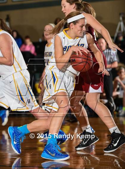 Thumbnail 3 in  MICDS vs St. Francis Borgia  (St. Joseph's Academy Shootout) photogallery.