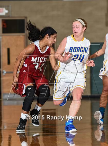 Thumbnail 3 in  MICDS vs St. Francis Borgia  (St. Joseph's Academy Shootout) photogallery.