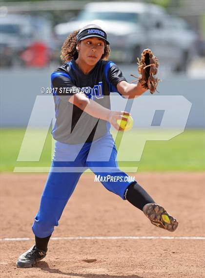 Thumbnail 2 in Los Osos @ Norco photogallery.