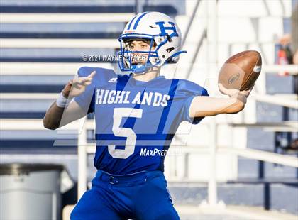 Thumbnail 3 in Covington Catholic photogallery.
