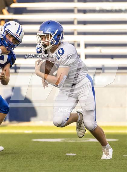 Thumbnail 3 in Covington Catholic photogallery.