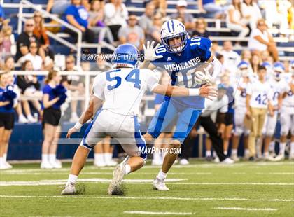 Thumbnail 3 in Covington Catholic photogallery.