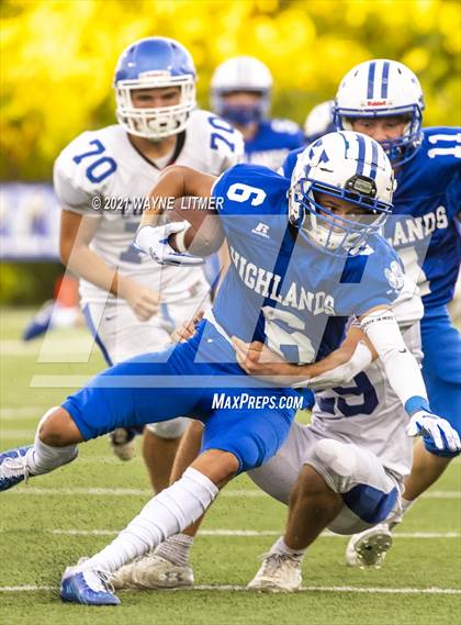 Thumbnail 3 in Covington Catholic photogallery.