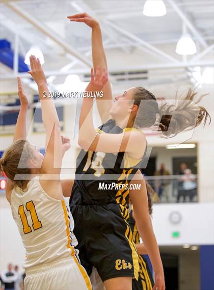 Thumbnail 2 in Enterprise @ Menlo School (CIF D2 Regional Final) photogallery.