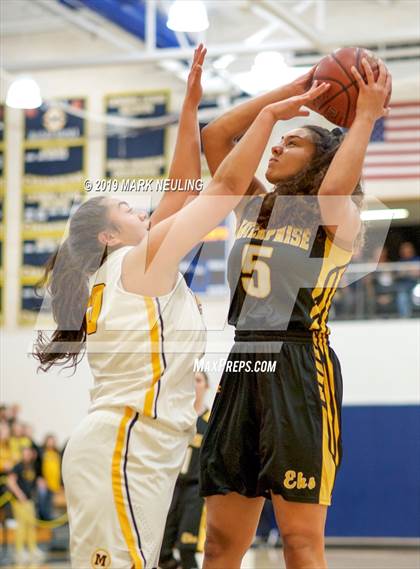 Thumbnail 3 in Enterprise @ Menlo School (CIF D2 Regional Final) photogallery.