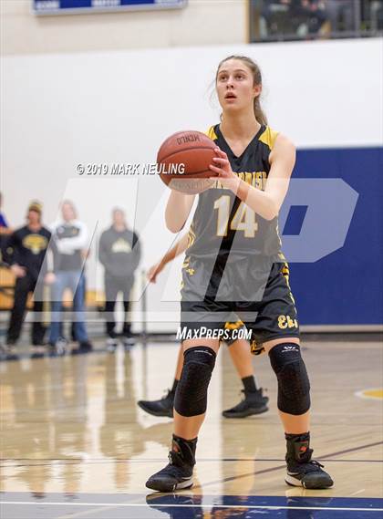 Thumbnail 3 in Enterprise @ Menlo School (CIF D2 Regional Final) photogallery.