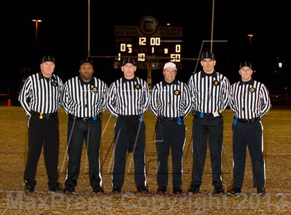 Thumbnail 2 in View Park vs. Bakersfield Christian (CIF SoCal Regional D4 Final) photogallery.