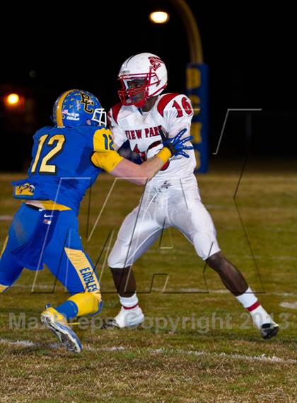 Thumbnail 1 in View Park vs. Bakersfield Christian (CIF SoCal Regional D4 Final) photogallery.