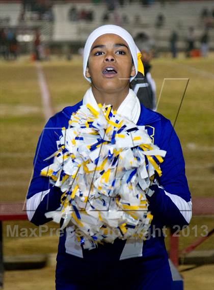 Thumbnail 3 in View Park vs. Bakersfield Christian (CIF SoCal Regional D4 Final) photogallery.