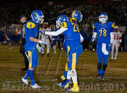 Thumbnail 2 in View Park vs. Bakersfield Christian (CIF SoCal Regional D4 Final) photogallery.