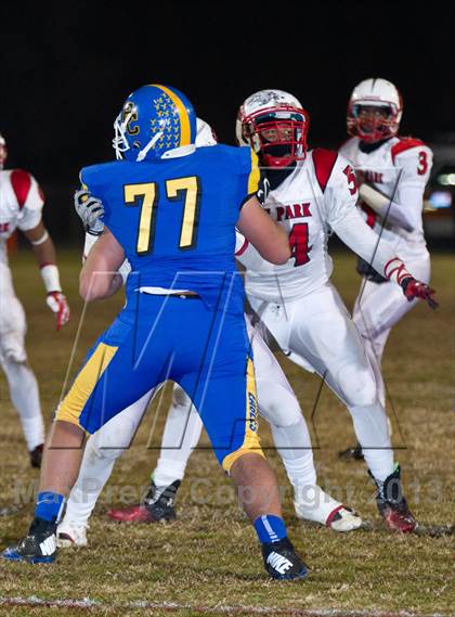 Thumbnail 2 in View Park vs. Bakersfield Christian (CIF SoCal Regional D4 Final) photogallery.