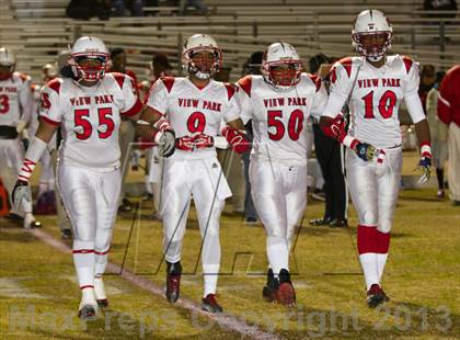 Thumbnail 2 in View Park vs. Bakersfield Christian (CIF SoCal Regional D4 Final) photogallery.