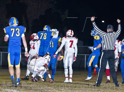 Thumbnail 2 in View Park vs. Bakersfield Christian (CIF SoCal Regional D4 Final) photogallery.