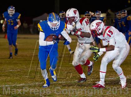 Thumbnail 2 in View Park vs. Bakersfield Christian (CIF SoCal Regional D4 Final) photogallery.