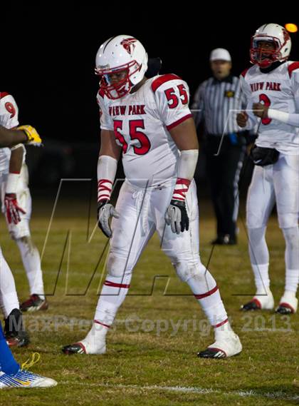 Thumbnail 2 in View Park vs. Bakersfield Christian (CIF SoCal Regional D4 Final) photogallery.