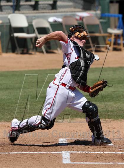 Thumbnail 3 in 2013 New Balance Area Code Nationals photogallery.