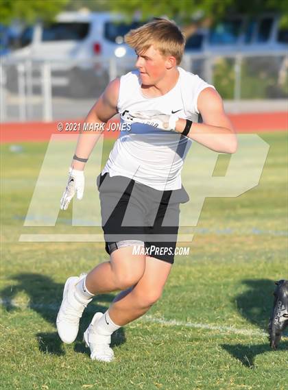 Thumbnail 2 in Northwest Christian vs. American Leadership Academy - Gilbert North (Cactus Duel Out West 7-on-7 Tournament) photogallery.