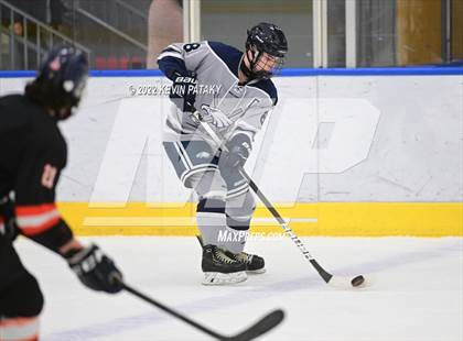 Thumbnail 1 in Watertown/Pomperaug vs. Wethersfield (CIAC D2 Quarterfinal) photogallery.