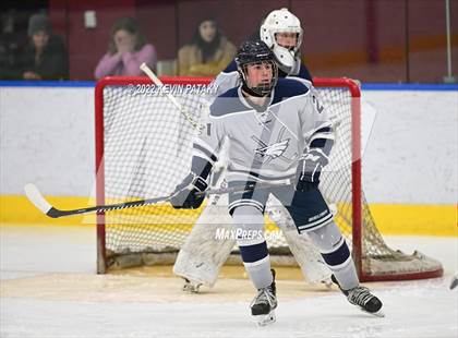 Thumbnail 1 in Watertown/Pomperaug vs. Wethersfield (CIAC D2 Quarterfinal) photogallery.