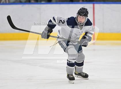 Thumbnail 2 in Watertown/Pomperaug vs. Wethersfield (CIAC D2 Quarterfinal) photogallery.