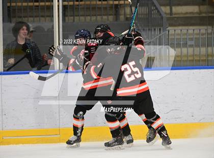 Thumbnail 1 in Watertown/Pomperaug vs. Wethersfield (CIAC D2 Quarterfinal) photogallery.