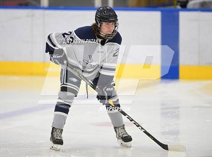 Thumbnail 2 in Watertown/Pomperaug vs. Wethersfield (CIAC D2 Quarterfinal) photogallery.