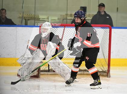 Thumbnail 1 in Watertown/Pomperaug vs. Wethersfield (CIAC D2 Quarterfinal) photogallery.
